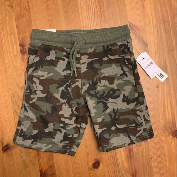 Camo Shorts by Joe’s Jeans NWT - Picture 1 of 4